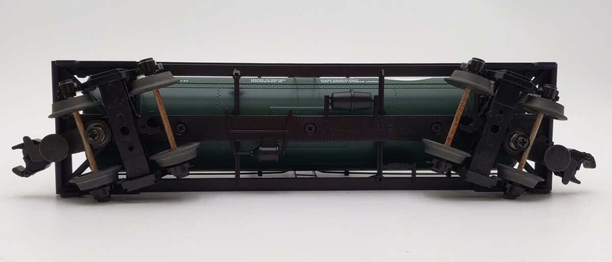 MTH 30-7330 O Gauge Breyers Milk Single Dome Tank Car #1084 EX/Box