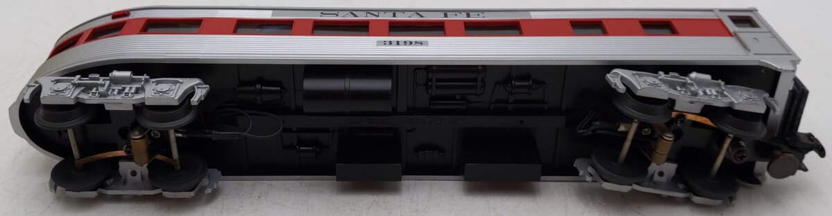 MTH 30-6013 O Santa Fe Streamlined Observation Car #3198 EX/Box
