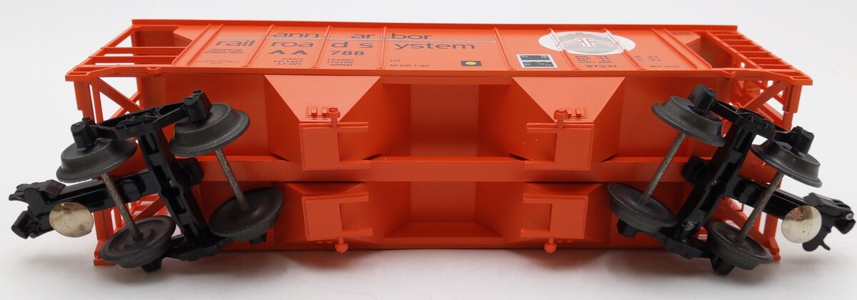 Weaver 788 O Gauge Ann Arbor 3-Rail Covered Hopper EX/Box