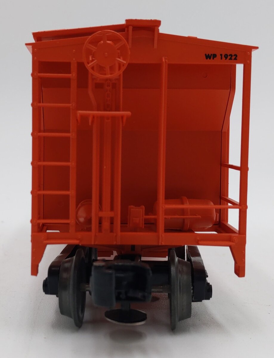 Weaver 1922 O Gauge Western Pacific PS-2 Covered Hopper (3-Rail) EX/Box