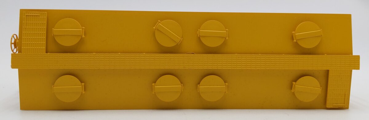 Weaver 62244 O Gauge Wayne Feeds Hopper Car (3-Rail) EX/Box