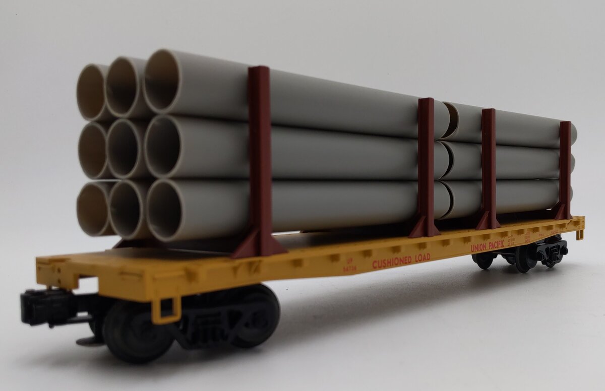 Weaver U4103 O Gauge Union Pacific 50' Flatcar With Pipe Load #54736 EX/Box