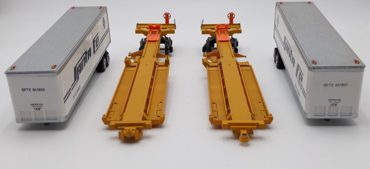 K-Line K77023 O Gauge Santa Fe Classic TTAX Flatcar w/ Trailers VG/Box