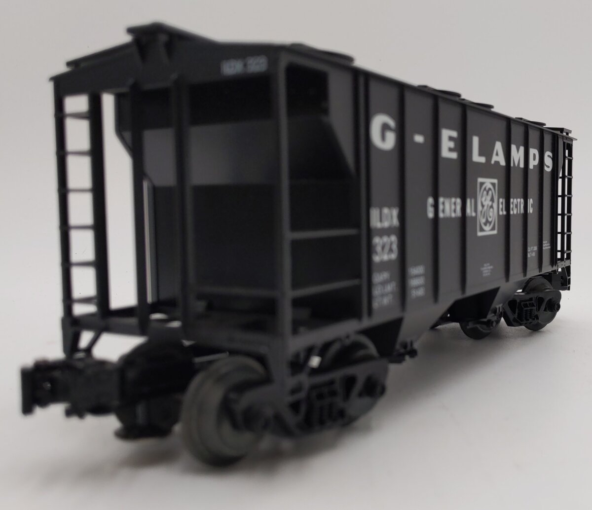 Weaver 323 O Gauge General Electric Covered Hopper Car (3-Rail) EX/Box