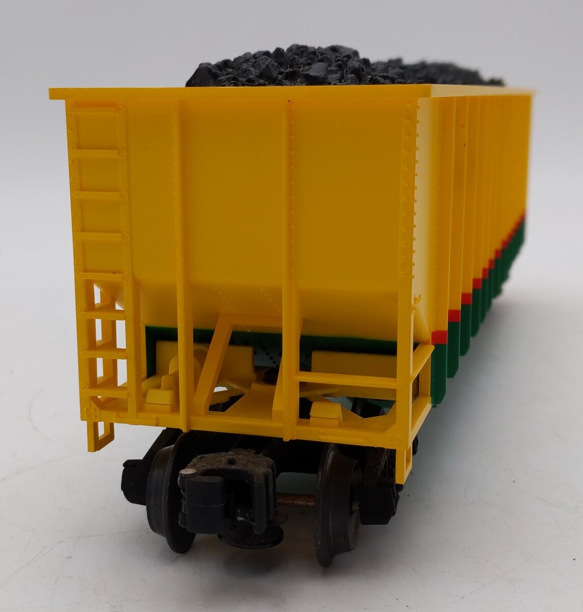 Lionel 6-17114 O Gauge Peabody 3-Bay Hopper with Coal Load LN/Box
