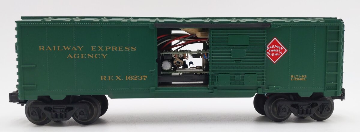 Lionel 6-16237 O Gauge Railway Express Agency Box Car #16237 EX