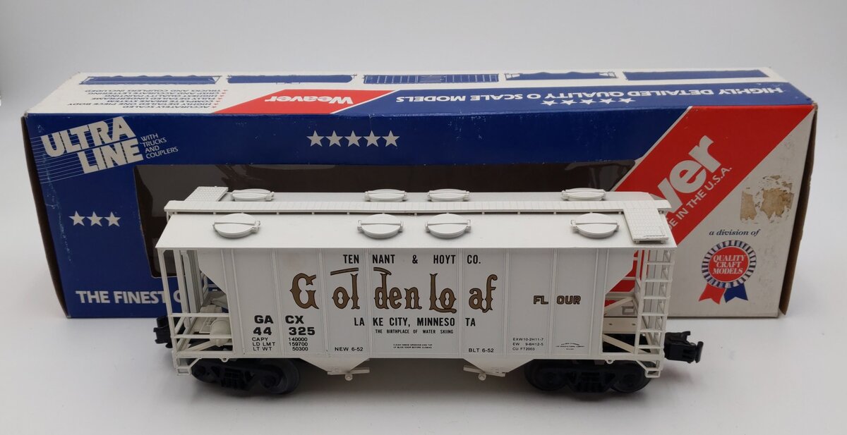 Weaver 3031 O Scale Gold Loaf Flour Covered Hopper #44325 (3 Rail) LN/Box