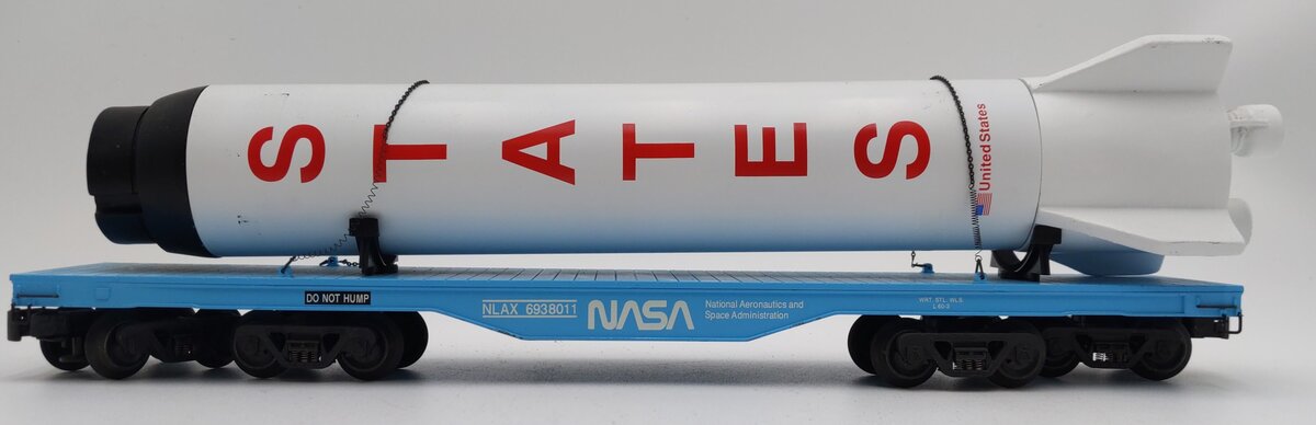 K-Line K693-8011 O Gauge NASA Flatcar with Rocket Booster #6938011 EX/Box
