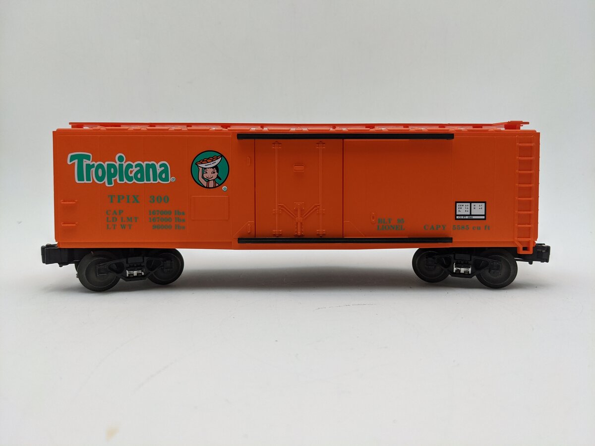 Lionel 6-17307 O Gauge Tropicana Reefer Car #300 EX