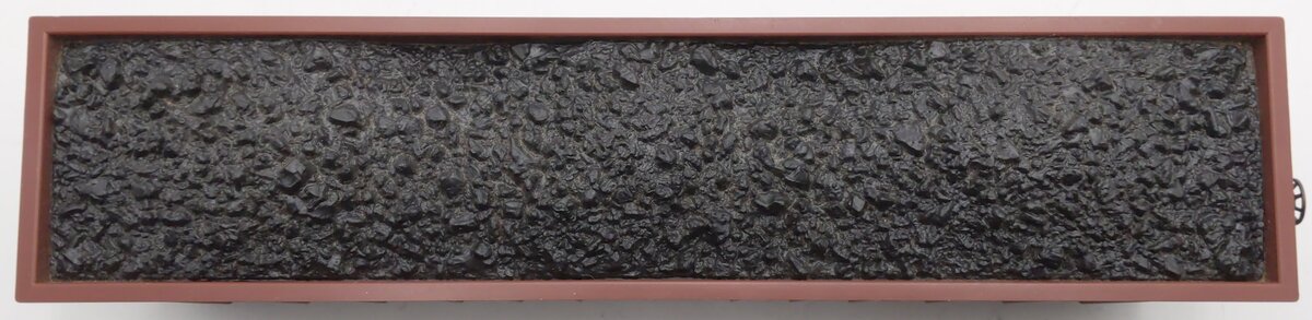 Lionel 6-17110 O Gauge Union Pacific 3-Bay Hopper #17110 with Coal Load EX/Box