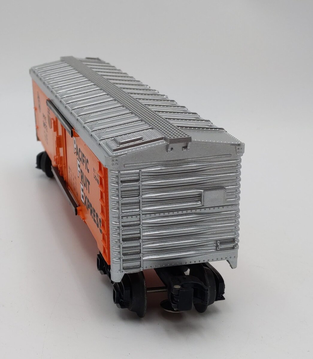 Lionel 6-9872 O Gauge Pacific Fruit Express Billboard Reefer Car #9872 EX/Box