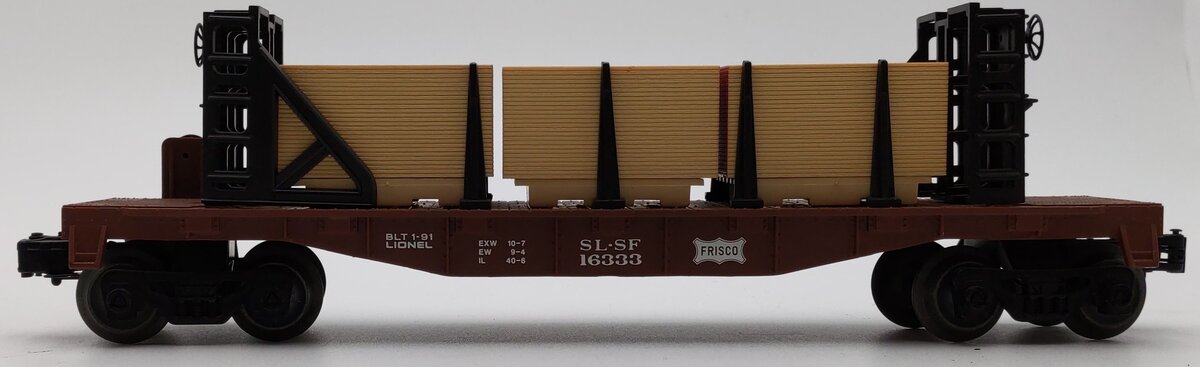 Lionel 6-16333 O Gauge Frisco Bulkhead Flatcar with Wood Load VG/Box