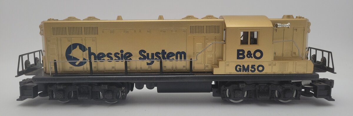 Lionel 6-8359 O Gauge Chessie System GM Gold GP7 Diesel Engine VG/Box