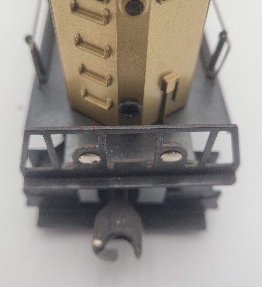 Lionel 6-8359 O Gauge Chessie System GM Gold GP7 Diesel Engine VG/Box