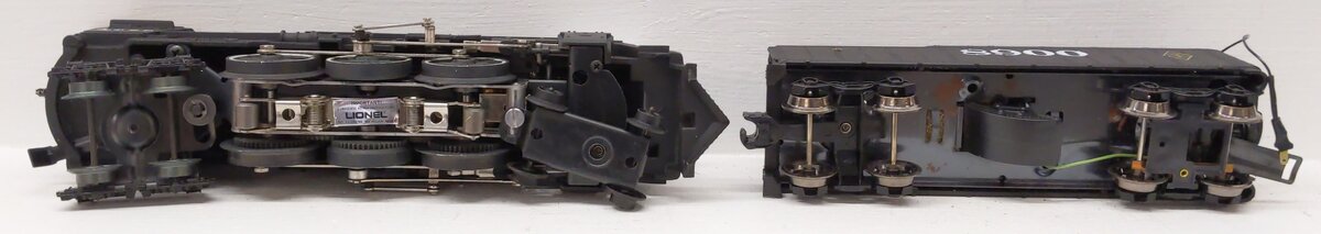 Lionel 6-8900 O Gauge ATSF 4-6-4 Steam Locomotive & Tender #8900 VG/Box