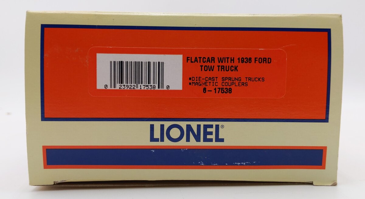 Lionel 6-17538 O Gauge New York Central Flatcar w/Castrol Ford Tow Truck EX/Box
