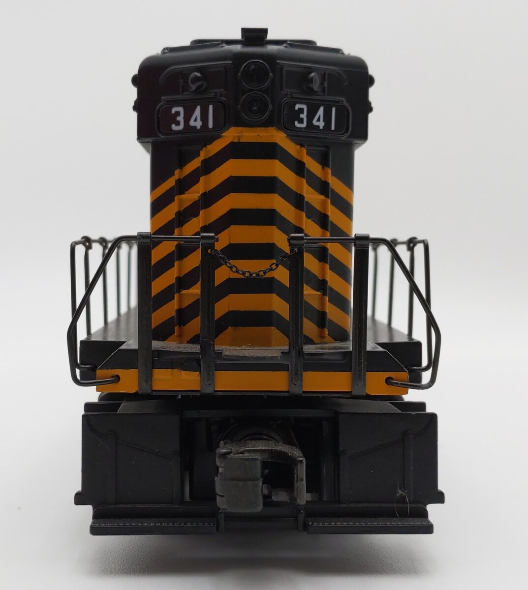 MTH 20-2110-1 O Gauge Nickel Plate Road SD-9 Diesel Locomotive #341 w/PS1 EX/Box