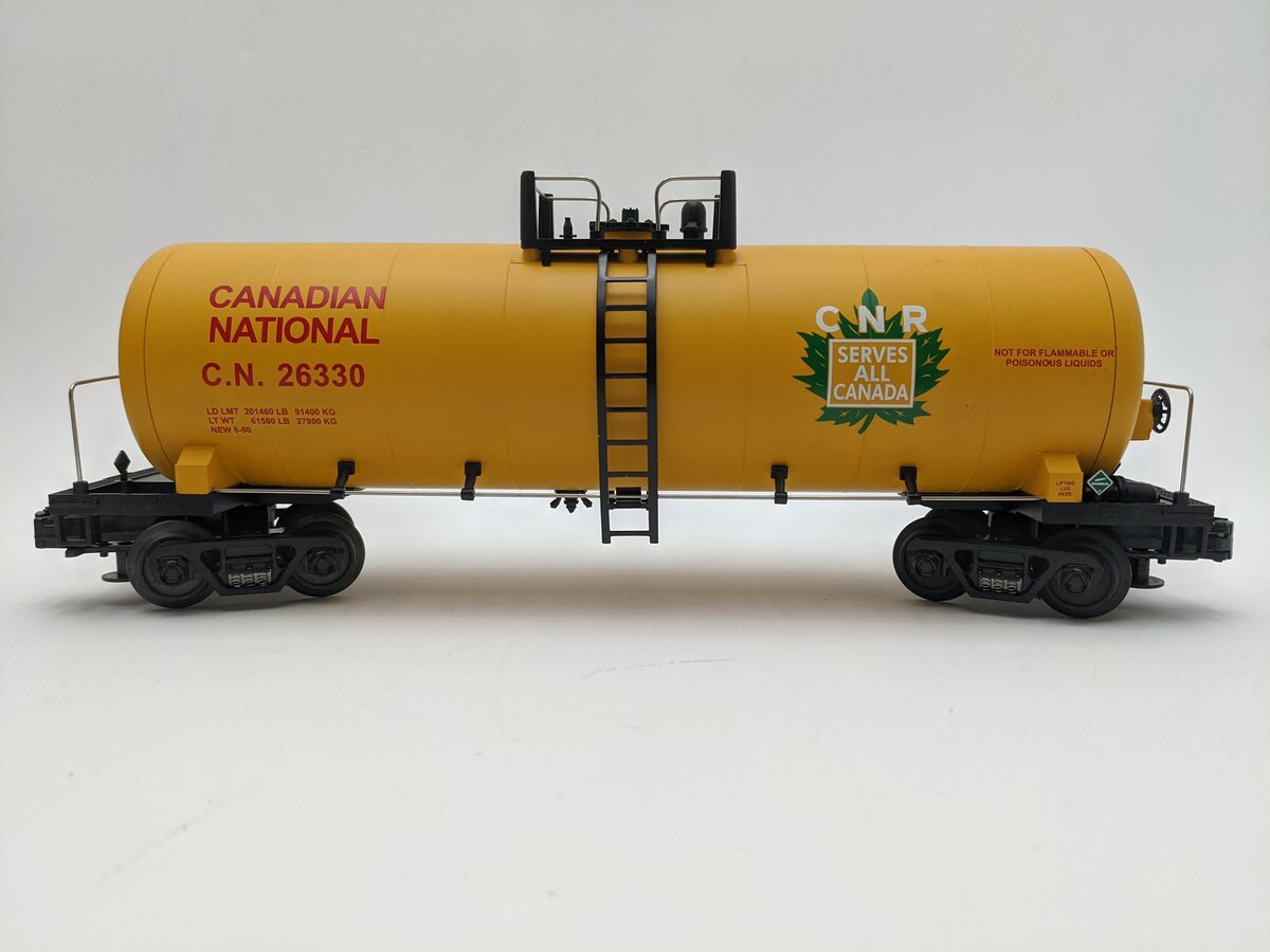 MTH 20-90029D O Gauge Canadian National Single Dome Tank Car #26330 EX/Box