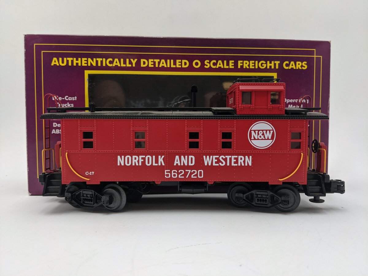 MTH 20-91027 O Gauge Norfolk & Western Steel Caboose #562720 EX/Box