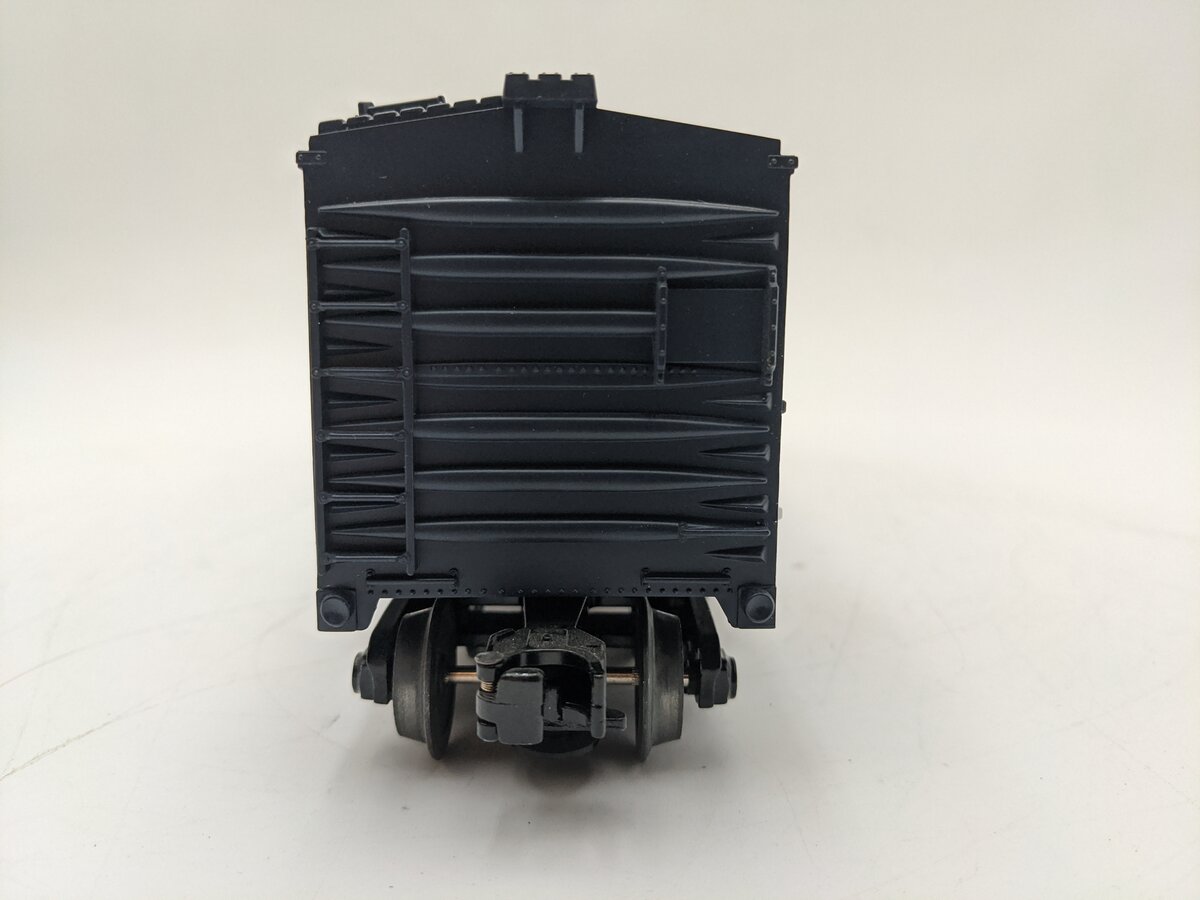 MTH 30-7489 O Gauge 2001 Holiday Box Car EX/Box