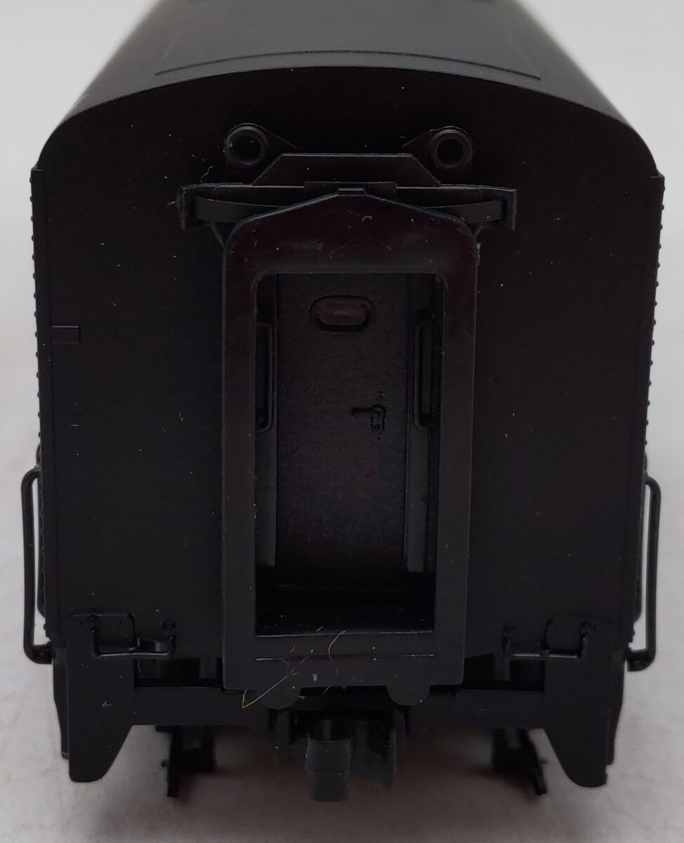 Proto 2000 8393 HO Scale Undecorated FB2 Dummy Diesel Locomotive/Box