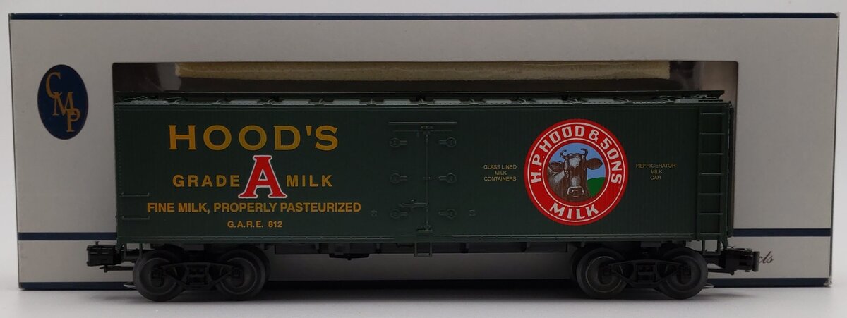 Crown Model Products R-8002 O Gauge Hood's Milk Refrigerator Car #812 EX/Box
