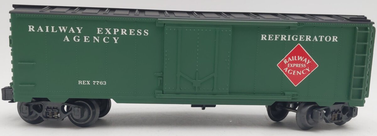 K-Line K645-1911 O Guage Express Service Steel-Sided Reefer EX/Box