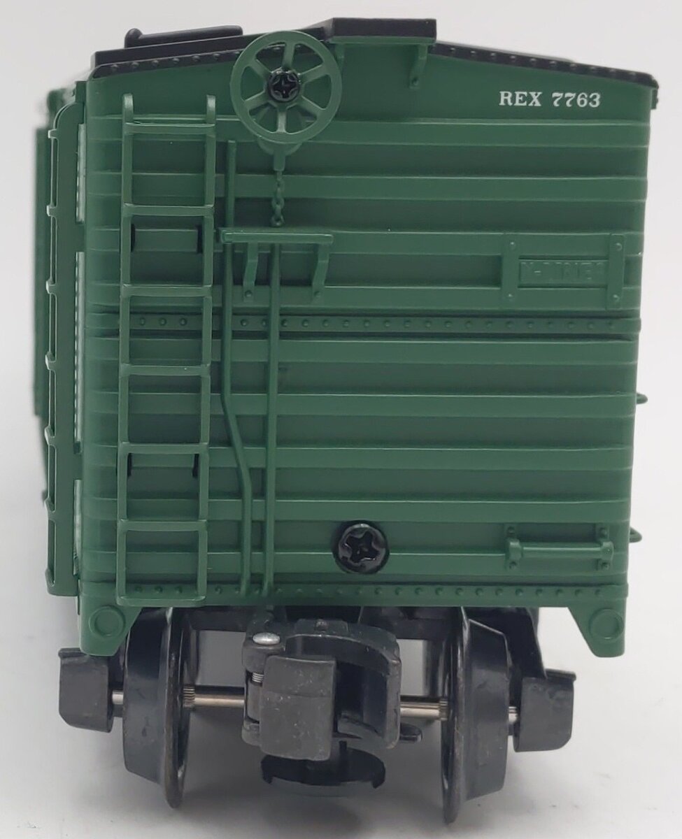 K-Line K645-1911 O Guage Express Service Steel-Sided Reefer EX/Box