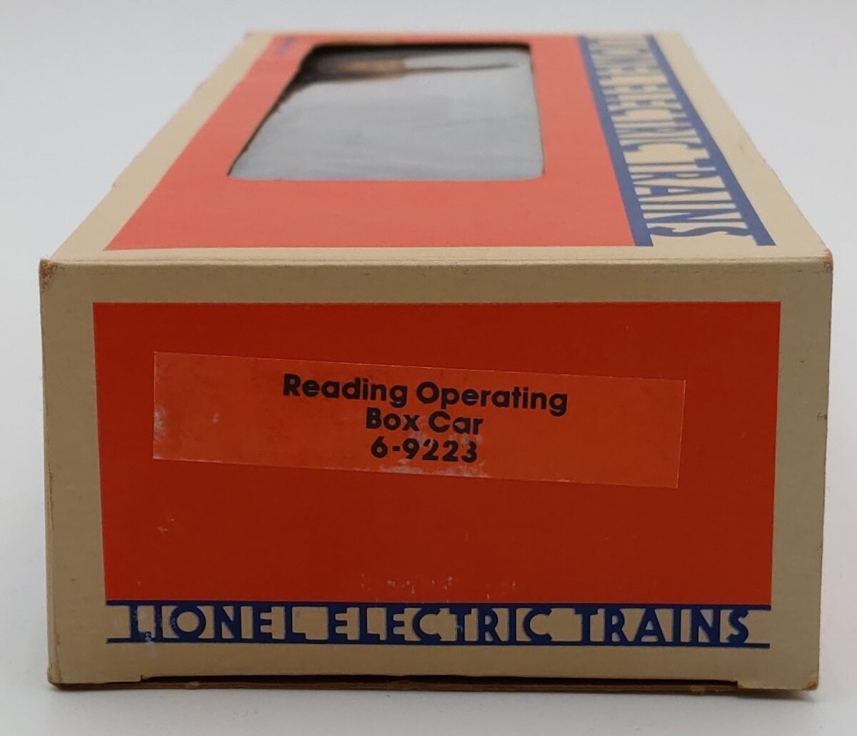 Lionel 6-9223 O Gauge Reading Operating Boxcar LN/Box