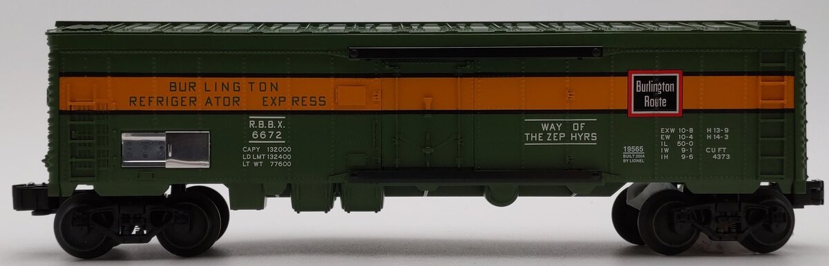 Lionel 6-19565 O Gauge Burlington Refrigerator Car #6672 LN/Box
