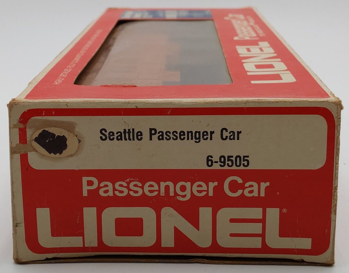Lionel 6-9505 O Gauge Milwaukee Road "City of Seattle" Passenger Car EX/Box
