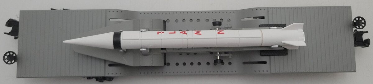 MTH 30-76188 O Gauge US Navy Flat Car w/Rocket Load EX/Box