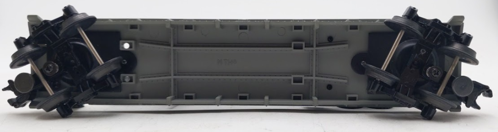 MTH 30-7609 O Gauge Norfolk & Southern Flatcar with NS Triple Crown Trailer VG/Box