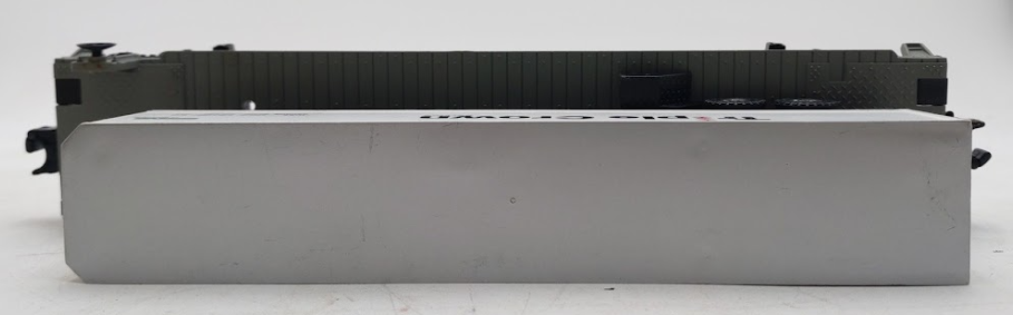 MTH 30-7609 O Gauge Norfolk & Southern Flatcar with NS Triple Crown Trailer VG/Box