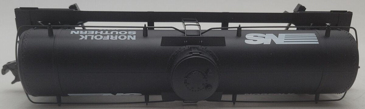 MTH 30-7312 O Gauge Norfolk Southern Single Dome Tank Car #10238 EX/Box