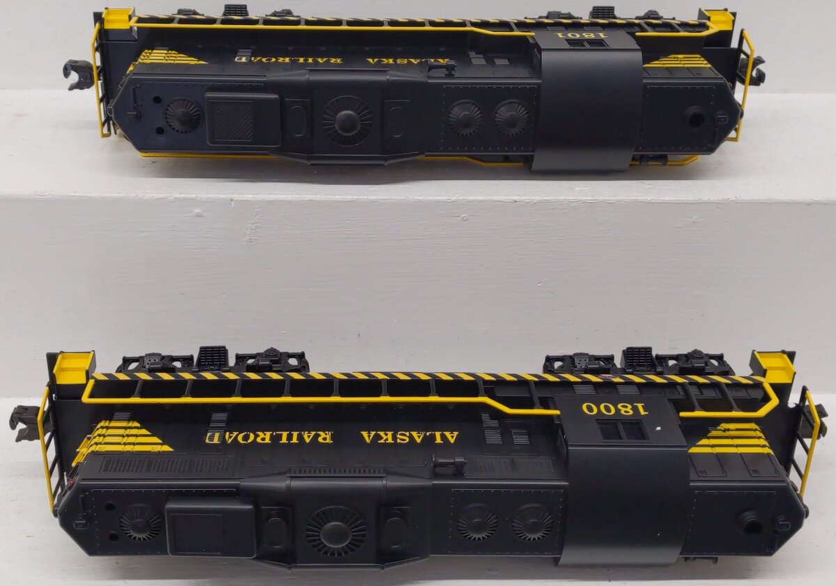 Williams GP9AA-100 O Gauge Alaska Powered Auxiliary Engine #1801 EX/Box