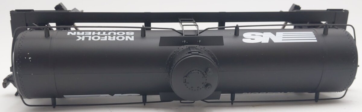MTH 30-7312 O Gauge Norfolk Southern Single Dome Tank Car #10238 EX/Box