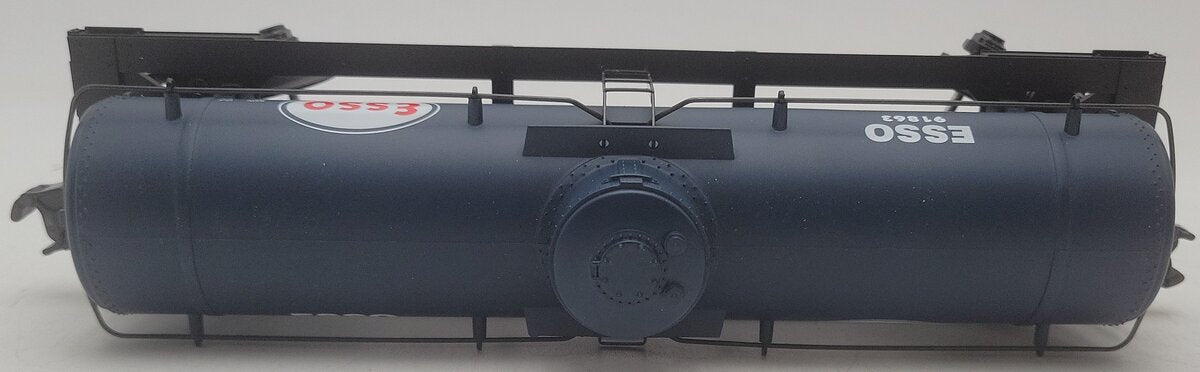 MTH 30-7314 O Gauge ESSO Single Dome Tank Car #91863 EX/Box