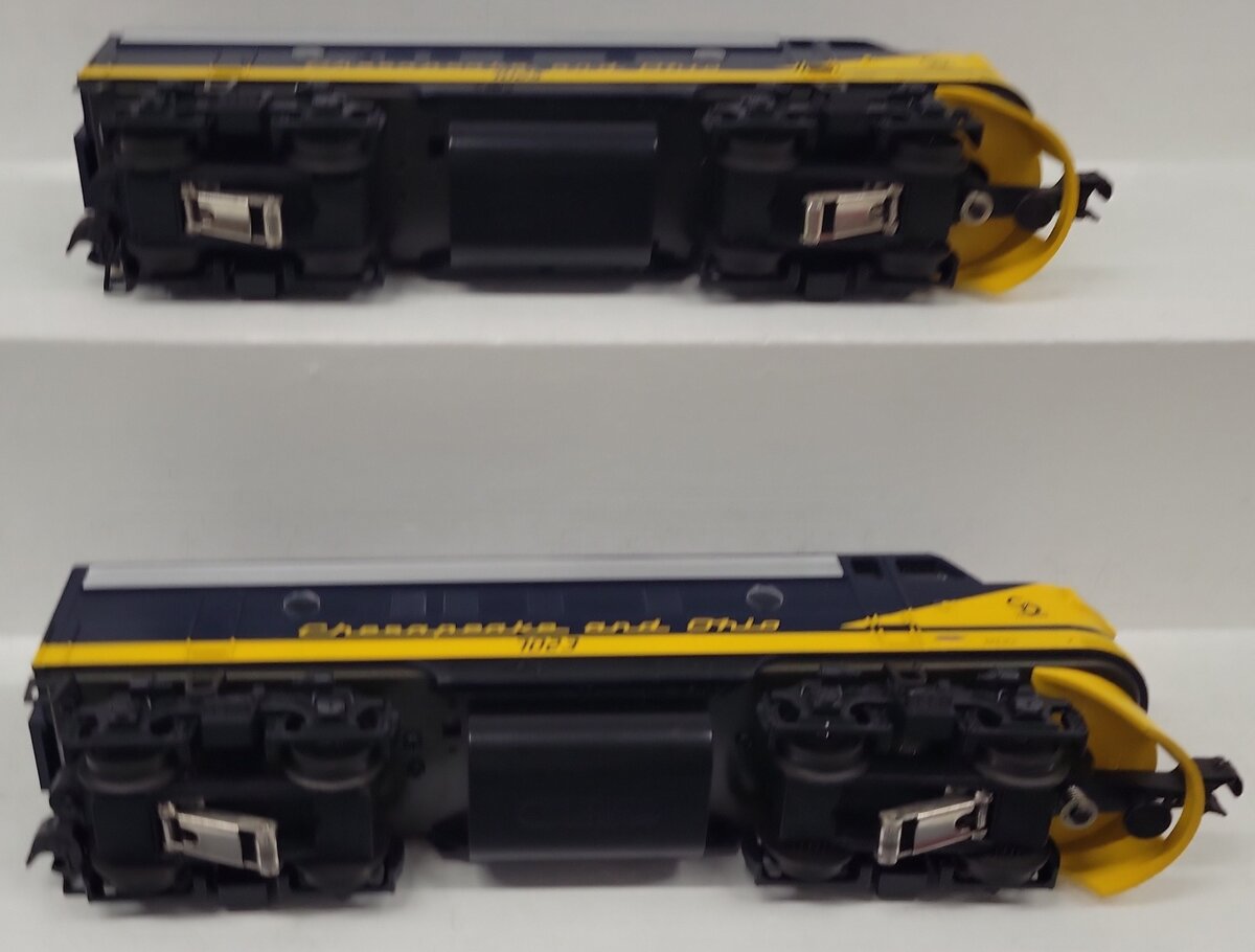 Williams F7109 C&O F7 AA Diesel Locomotive Set EX/Box