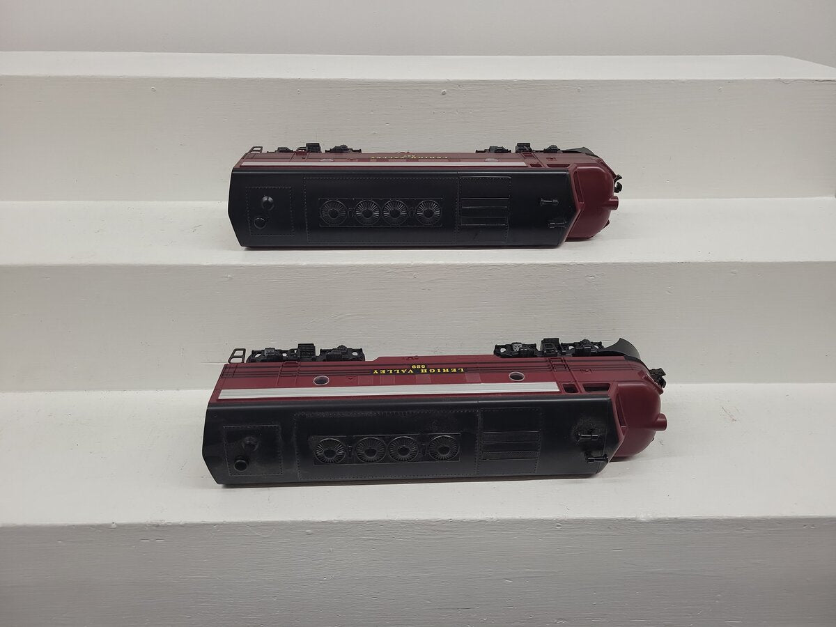 Williams F71103 Lehigh Valley F-7 AA Diesel Loco. Set EX/Box