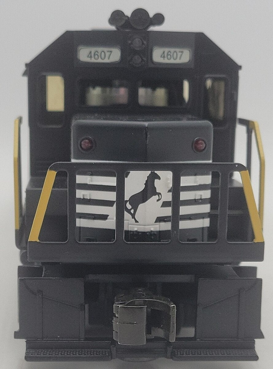 Williams GP3813 NS GP38 Powered A Unit EX/Box