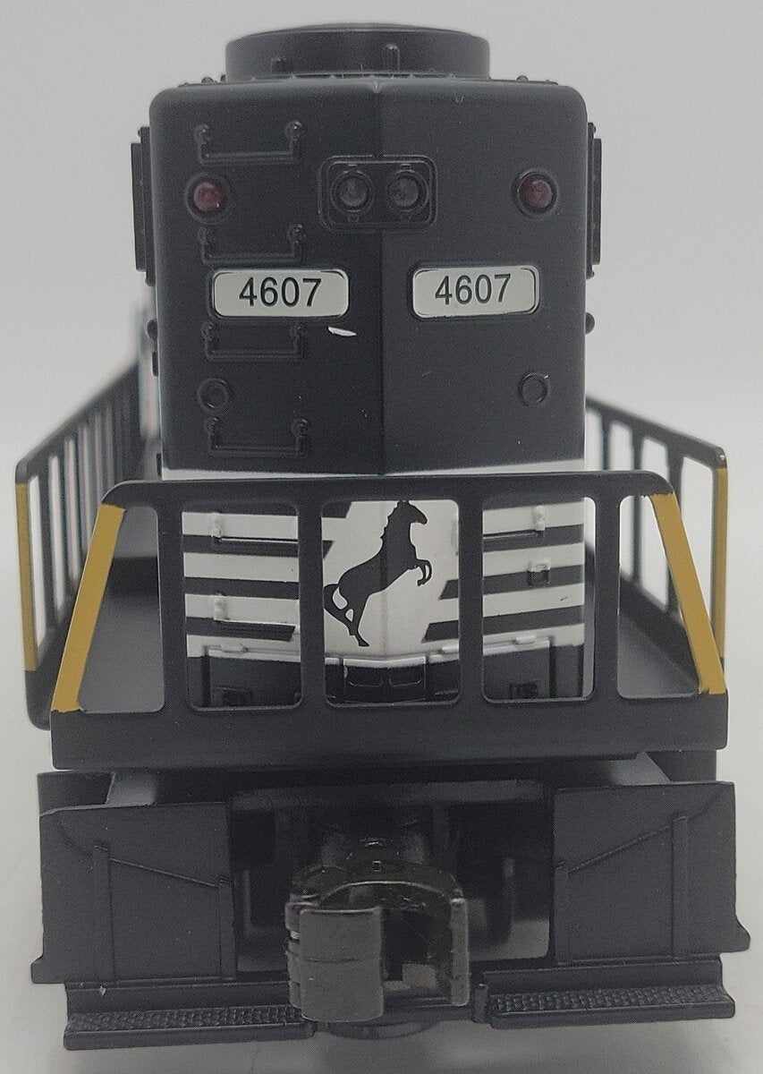 Williams GP3813 NS GP38 Powered A Unit EX/Box