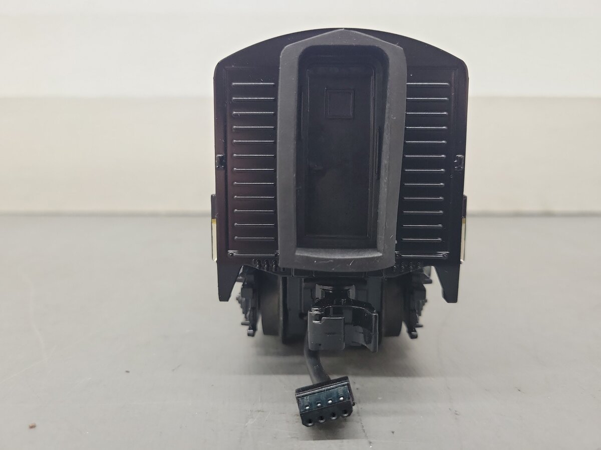 MTH 30-2839-3 O Gauge Southern E-8 B-Unit Non-Powered Diesel Engine EX/Box