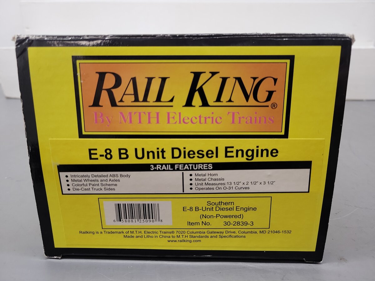 MTH 30-2839-3 O Gauge Southern E-8 B-Unit Non-Powered Diesel Engine EX/Box