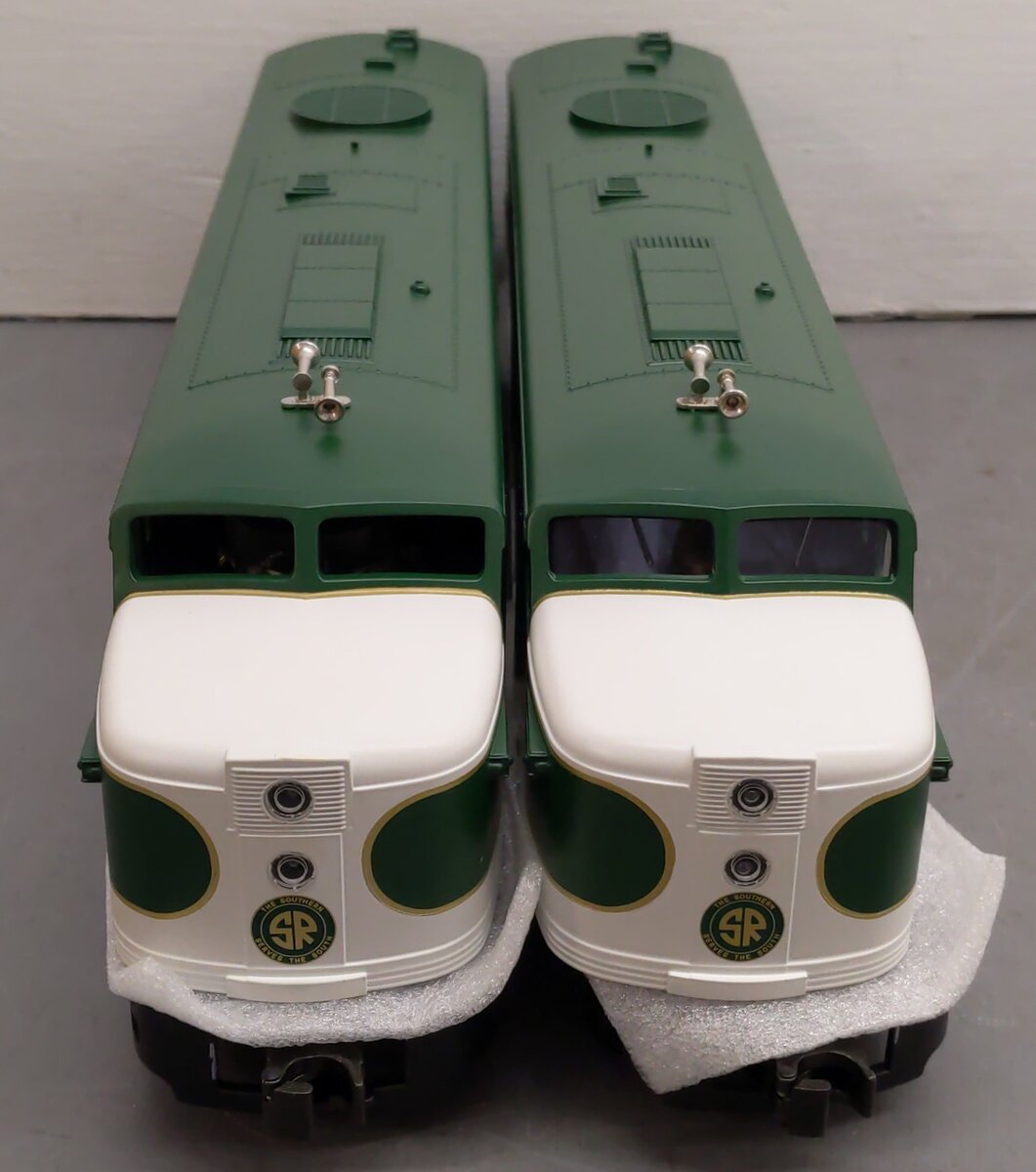 MTH 30-2151-0 Southern Alco PA AA Diesel Engine Set w/Horn #6902/6903 - 3-Rail EX/Box