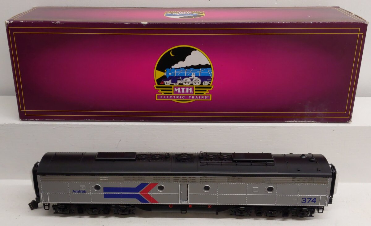 MTH 20-20049-3 O Gauge Amtrak E-8 B-Unit Non-Powered Diesel Engine #374 EX/Box