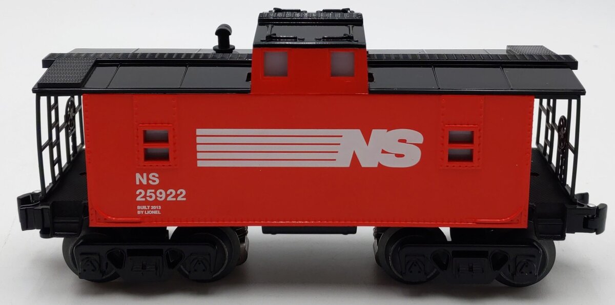 Lionel 6-25922 O Gauge Norfolk Southern Illuminated Cupola Caboose LN/Box