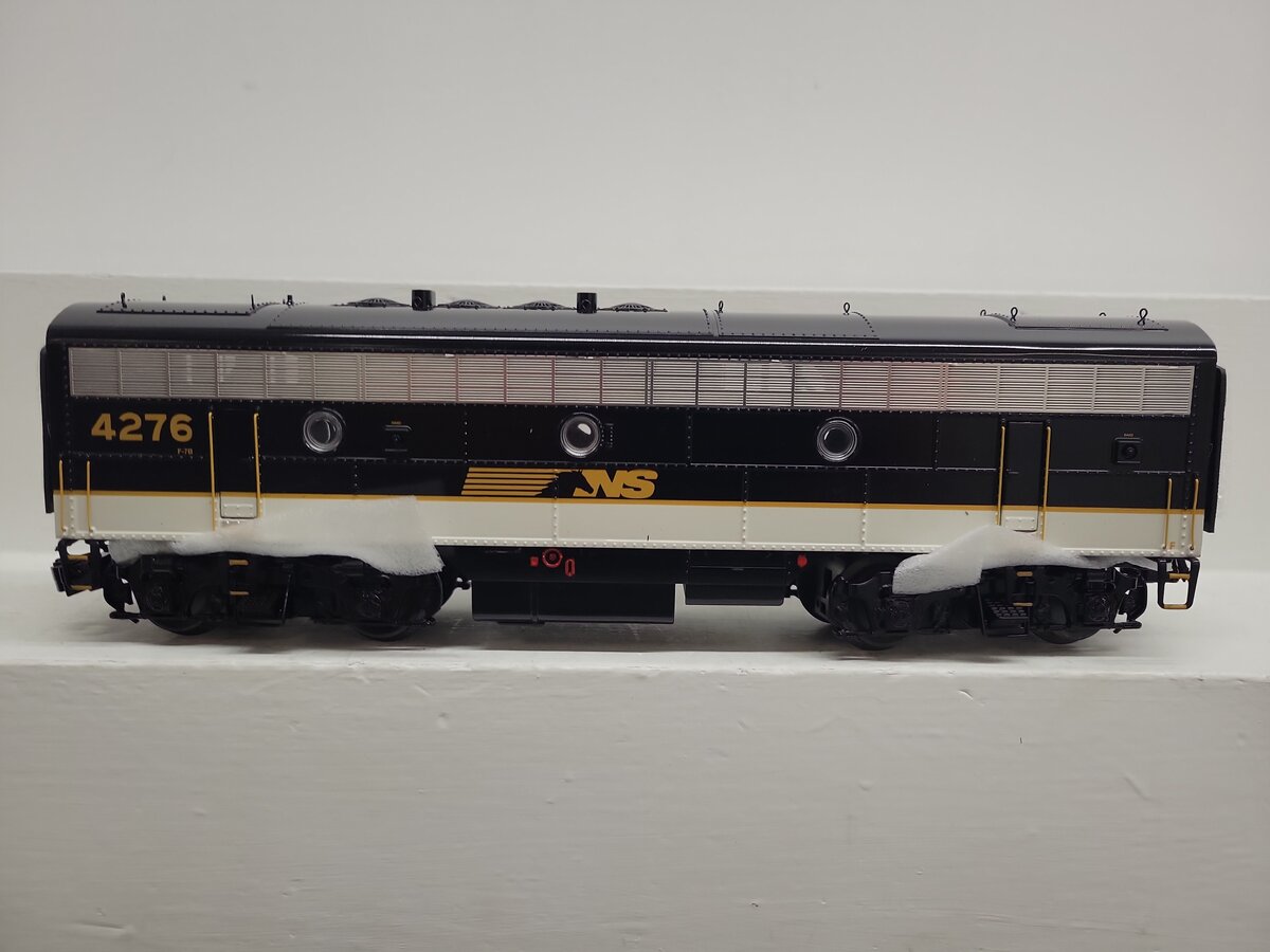 MTH 20-20557-3 O Gauge Norfolk Southern EMD F7 B Unit Diesel Engine #4276 3-Rail EX/Box