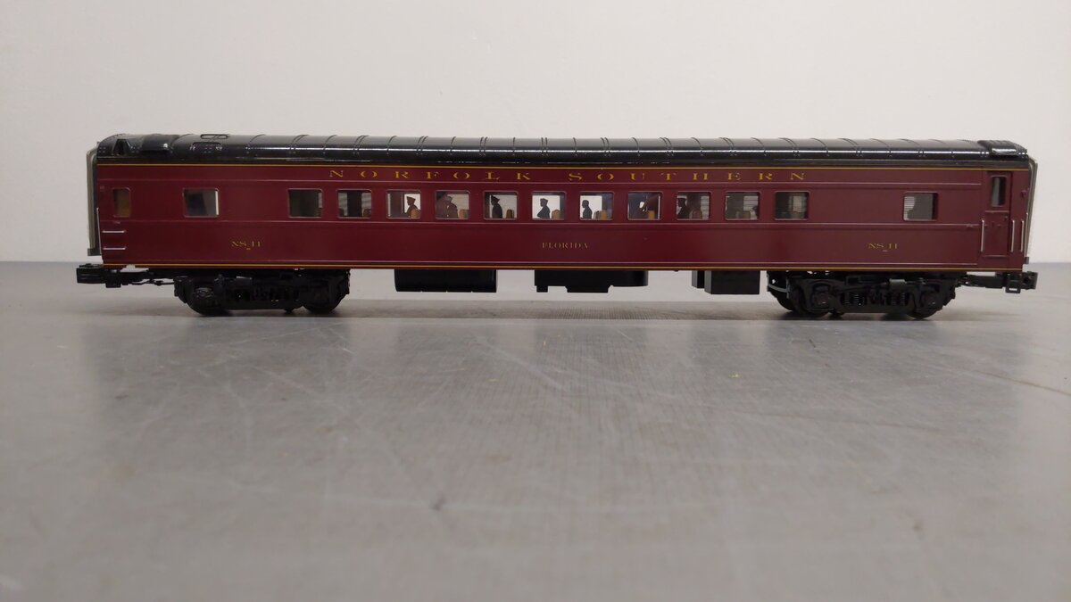 MTH 20-61015 O Gauge Norfolk Southern 70' Streamlined Coach Passenger Car EX/Box