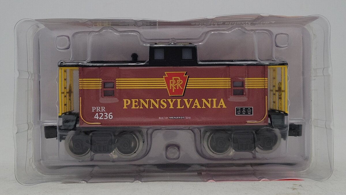 Menards 279-4378 O Gauge Pennsylvania Caboose w/ Lights #4236 NIB